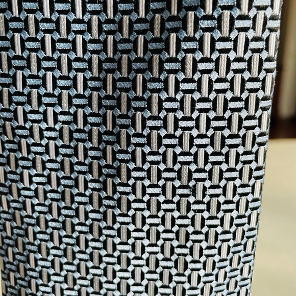 NWOT Vitorofolo Silk Men’s Neck Tie - Picture 2 of 4
